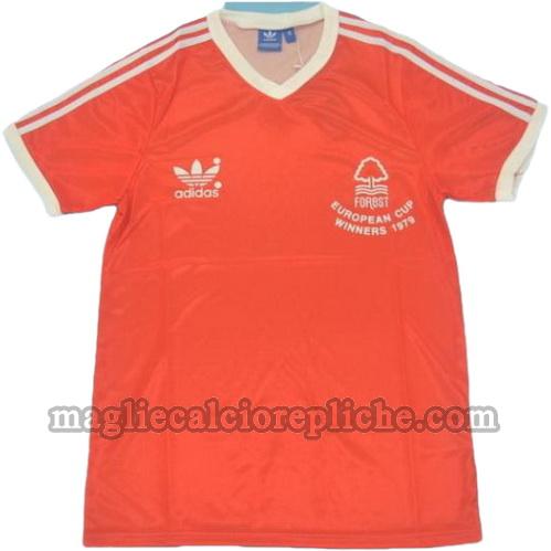 prima divisa maglie calcio nottingham forest 1979