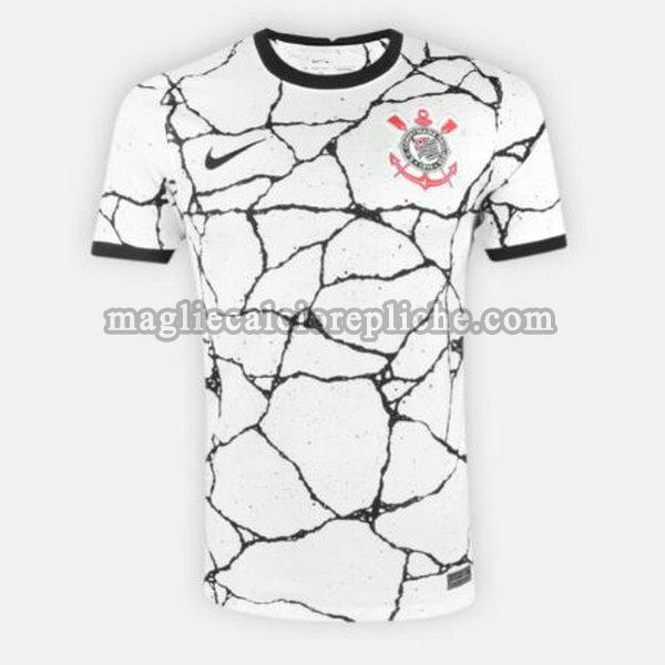 prima maglie calcio corinthians paulista 2021 2022 bianca