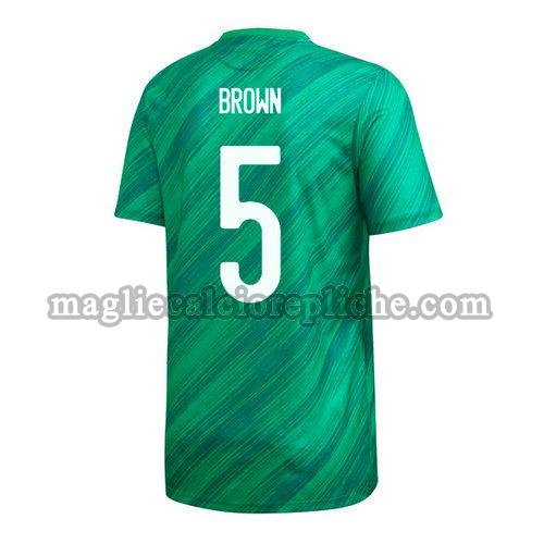 prima maglie calcio irlanda del nord 2020 ciaron brown 5