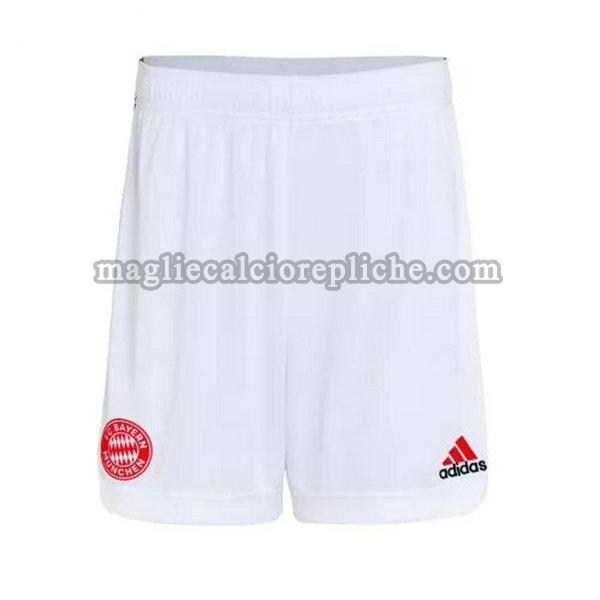 terza pantaloncini calcio bayern münchen 2021 2022 bianco